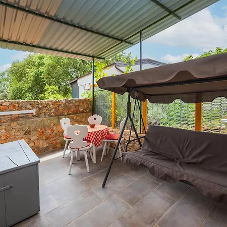 Stunning In With Wifi Holiday home Kavran