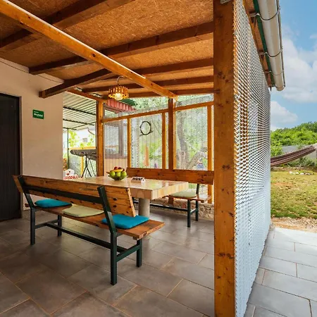 Stunning In With Wifi Dom wakacyjny Kavran